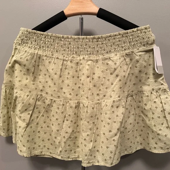 BP Printed Tiered Ruffle Miniskirt L - Picture 4 of 13